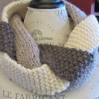 Braided Cowl - knitting pattern