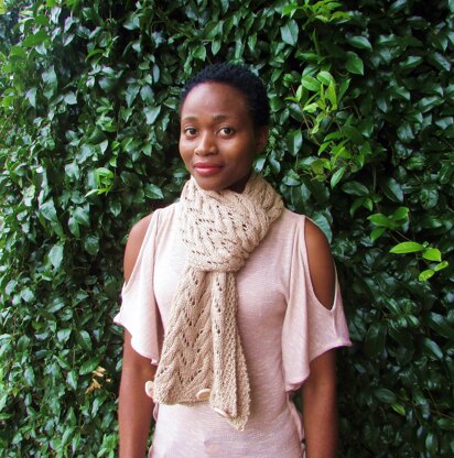 Protea Cable & Lace Scarf