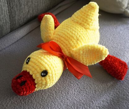 Crochet pattern for Duck Enny II.