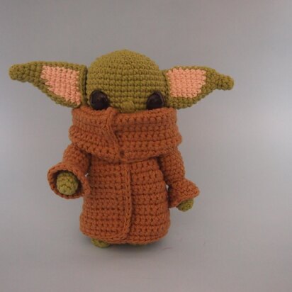 GREEN BABY ALIEN CROCHET PATTERN