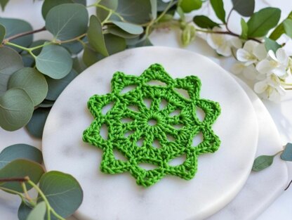 Crochet Round Coaster – Easy Granny Motif Pattern with Video & PDF