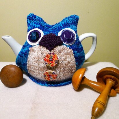 Beaker the Baby Blue Owl Tea Cosy