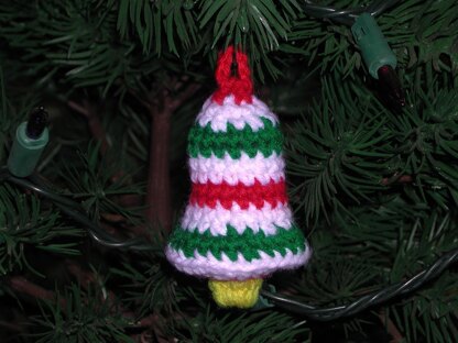 Christmas Bell Ornament C-018