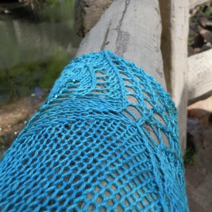 Lyra's Song in Finger Weight - knitting pattern