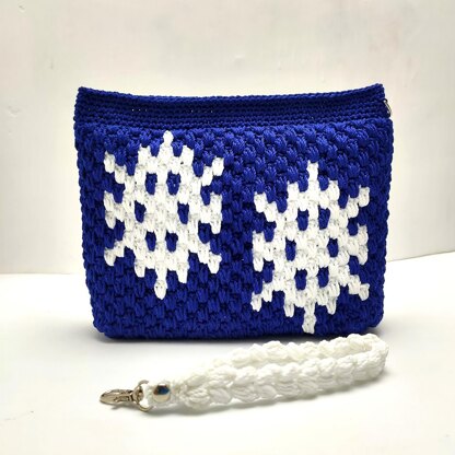 Snowflake Pouch with Wristlet
