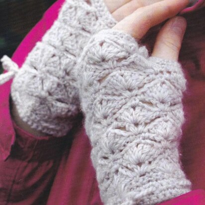 Fantail Crochet Gloves