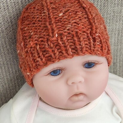 Kelsey – baby’s 5x1 rib beanie