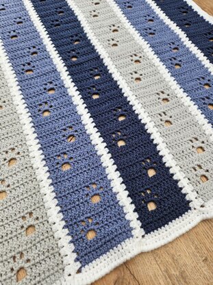 Paws Mile A Minute Blanket