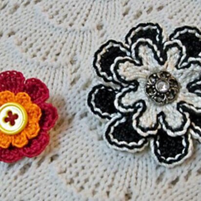 Button Flower Pin