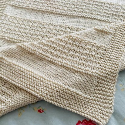 Soft Stripe Blanket - knitting pattern