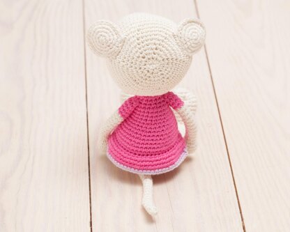 Amigurumi mouse