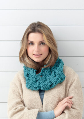 Snoods in Hayfield Super Chunky - 7243 - Downloadable PDF