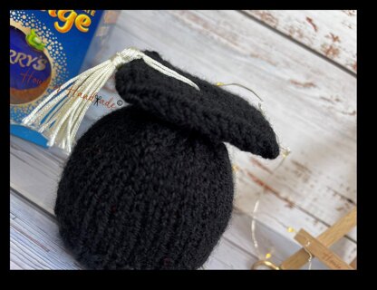 Graduation Chocolate Orange Cover and Bottle Topper Set