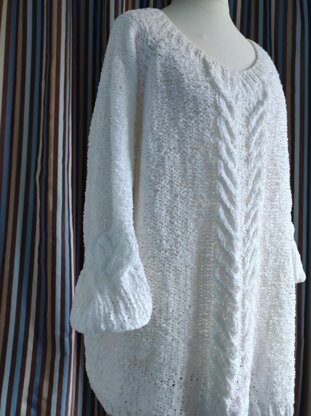 Knitting instructions for a white jumper with cable and twist patterns. Size XXXL.