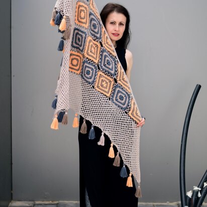 Maruv crochet boho shawl with tassels