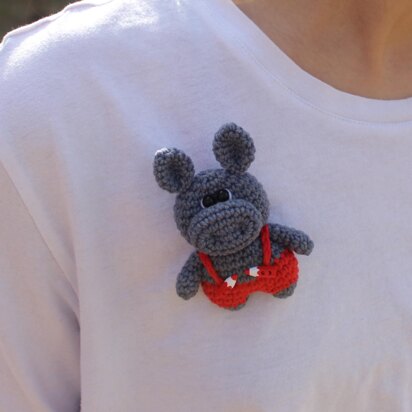 Crochet Hippo brooch pattern