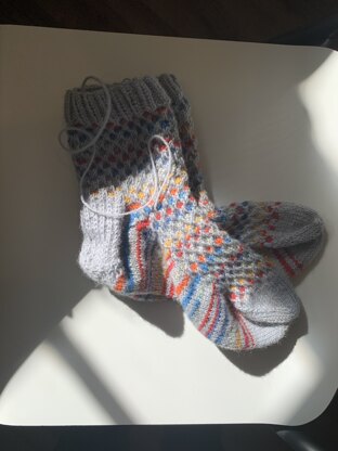"Spotty Socks" - Free Socks Knitting Pattern For Women in Paintbox Yarns Socks