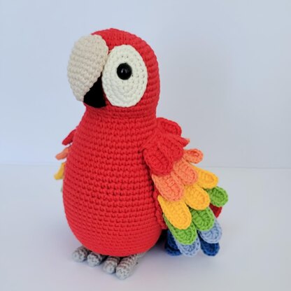 Jubi the Scarlet Macaw Parrot Amigurumi Bird Pattern