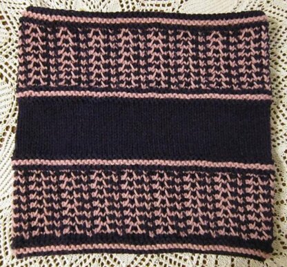 A Touch of Pizzazz Cowl