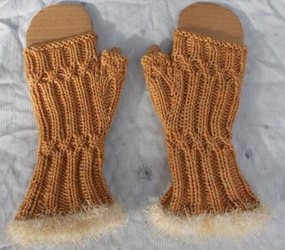 Elegant Ribbed Mitts