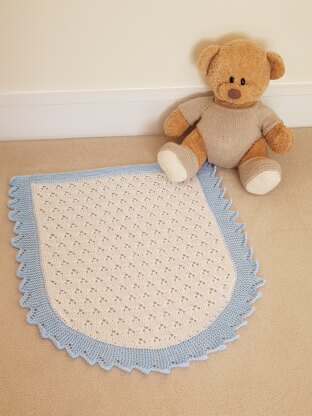 Blue trim blanket