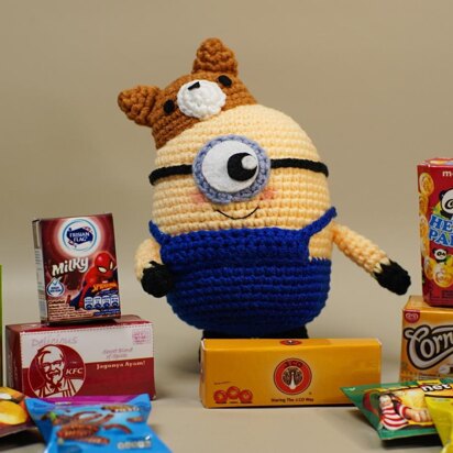 Minion corgi hat amigurumi crochet pattern