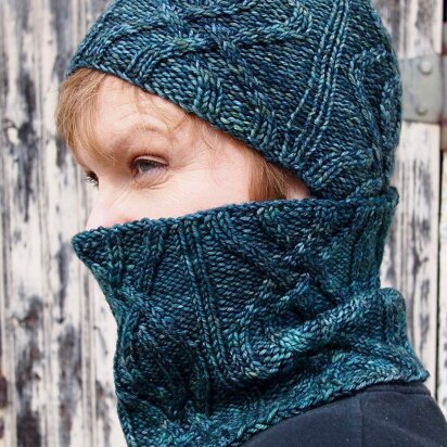 Seaford Cowl