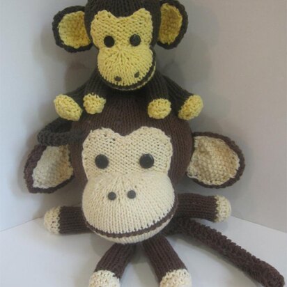 Two Knitkinz Monkeys