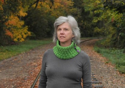 A Crinkle in Time Cowl