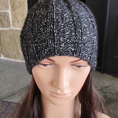 Harry - Reversible 5x2 rib beanie