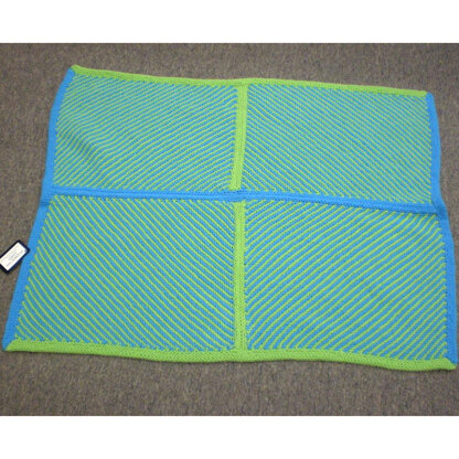Plymouth Yarn 2458 4 Square Baby Blanket in Encore PDF