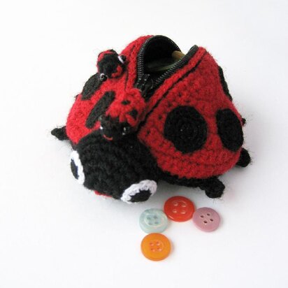 Lola The Ladybird - Amigurumi Coin Purse