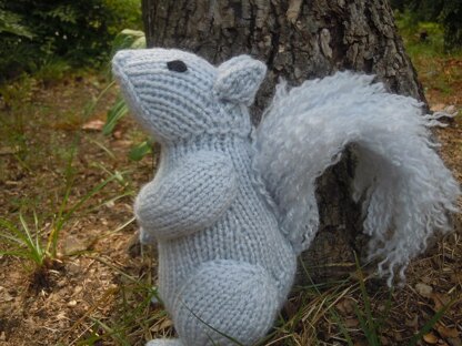 Knit One, Squirrel Two