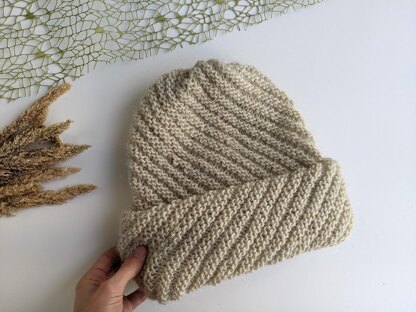 Flat  Diagonal Hat