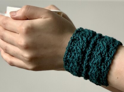 Cozy Cabled Cuff