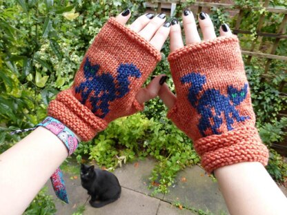 Black Cat Fingerless Mitts (Halloween)