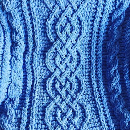 Celtic Cable Saxon Braid Baby Blanket