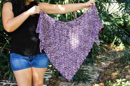 Venus Shell Triangle Shawl