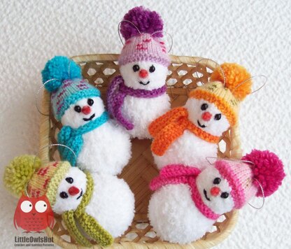 162 Snowman with 3 hats