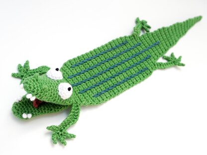 Crocodile Bookmark Crochet Pattern