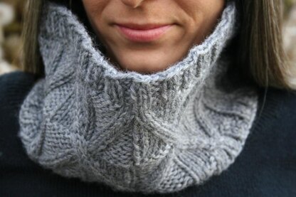 Crossroads Cowl