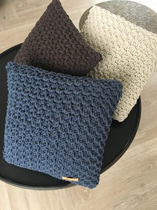 Cushion made of cottoncord