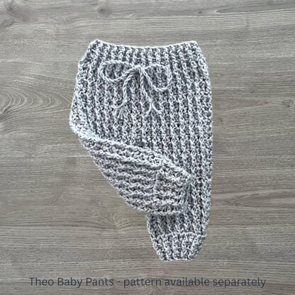 Theo Cardigan Hat and Booties Set Newborn - 10 Years