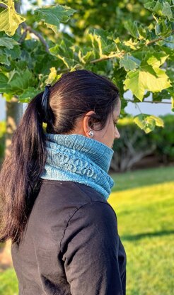 Tuberose Cowl