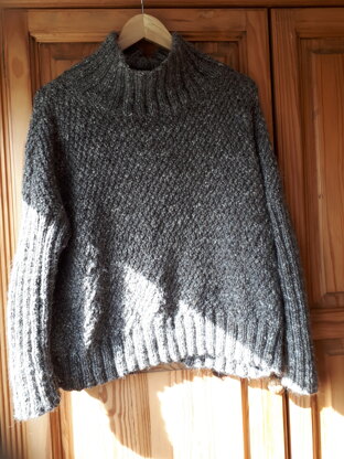 Ladies Sweater (1)