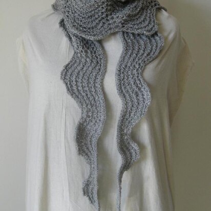 Old Shale Stitch Scarf