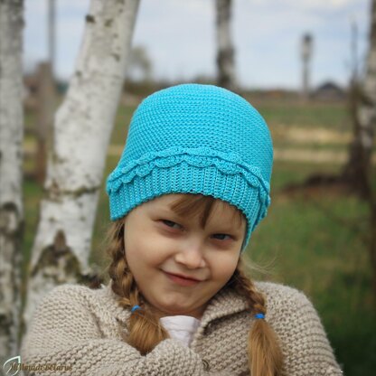 Tiered crochet hat