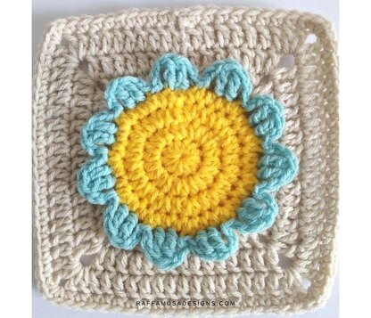 Simple Flower Granny Square