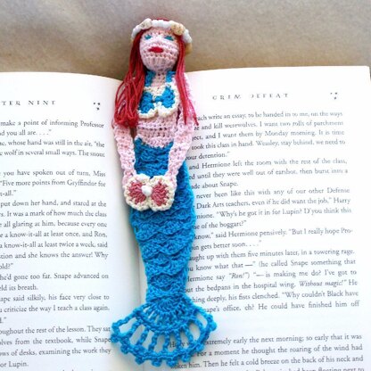 LoisLeigh’s Story Time Mermaid Bookmark