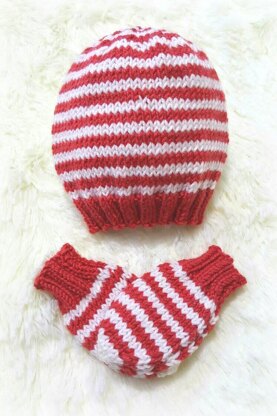 Festive cheer! hat & mittens xmas set